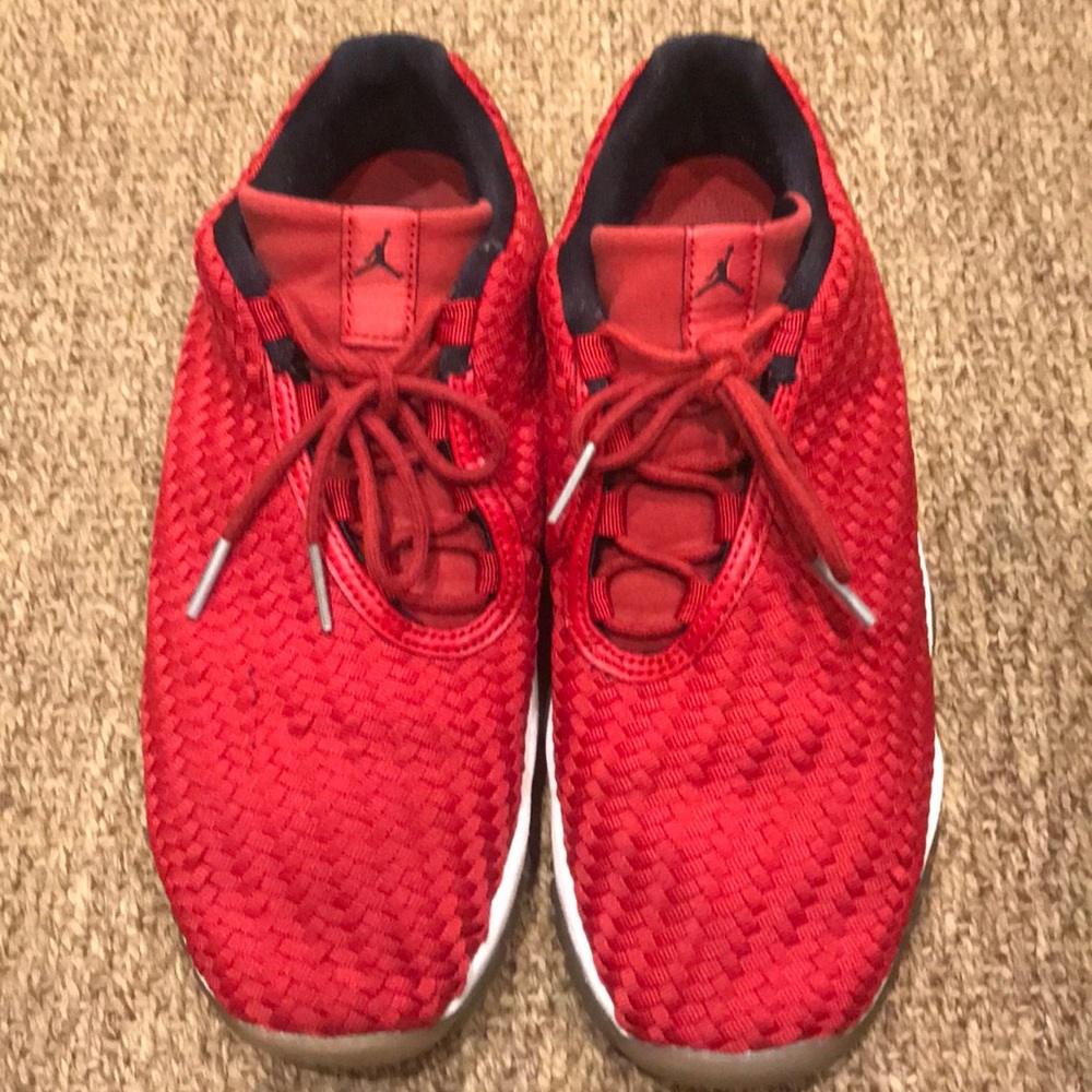 Jordan AJ Future Low!